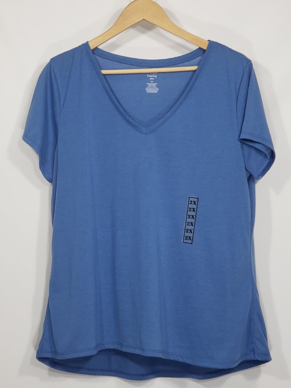 NWT Jennifer Lauren Blue Short Sleeve V-neck Tshirt Women's Plus 2X